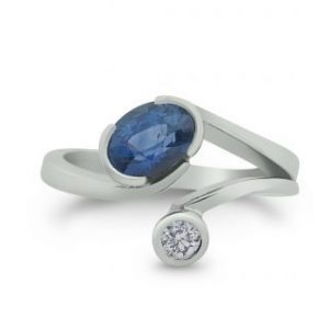 Janet Isherwood Jewellery Sapphire ring JIR003