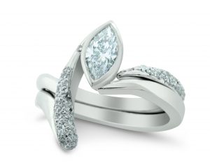 Platinum diamond ring